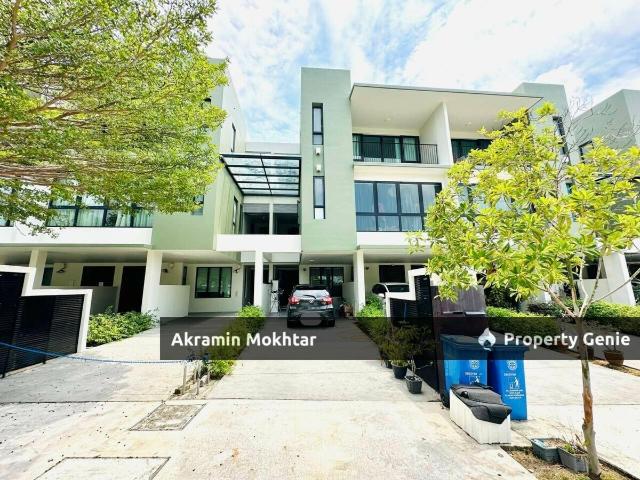 Bungalow for sale in Petaling, Alam Impian