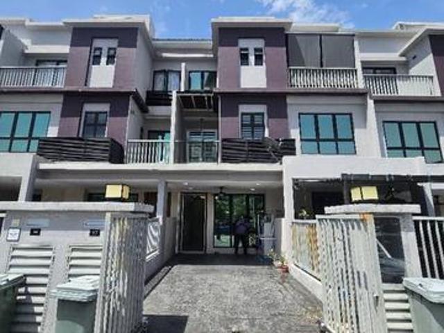 Townhouse for sale in Kajang, Langat