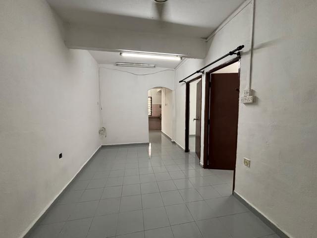 Flat for sale in Wellesley, Penang
