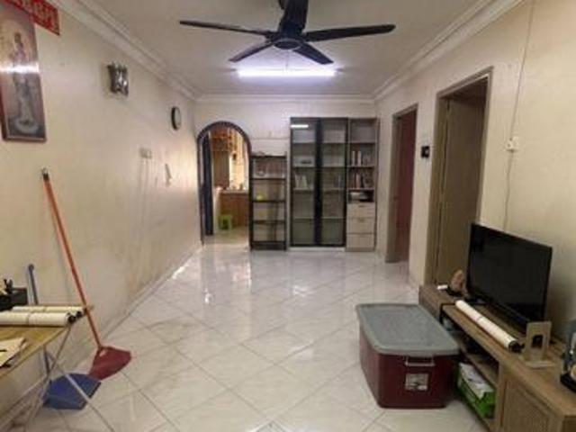Flat for sale in Country Heights Damansara, Kuala Lumpur