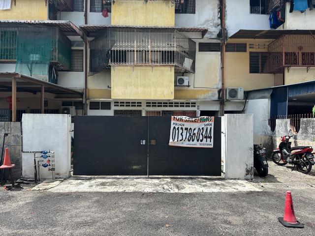 Flat for sale in Country Heights Damansara, Kuala Lumpur
