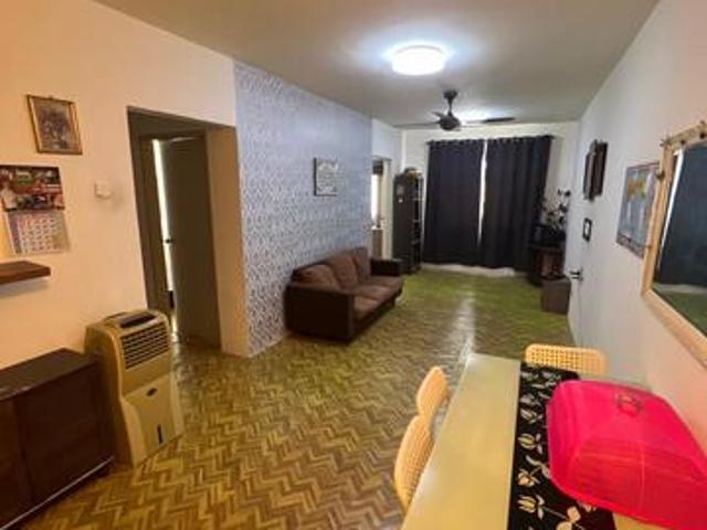 Flat for sale in Wellesley, Penang