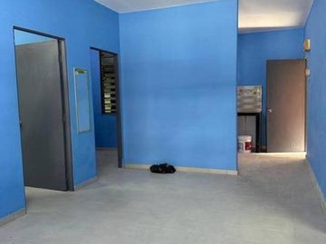 Flat for sale in Petaling, Subang Jaya