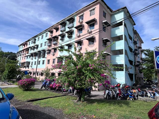 Flat for sale in Barat Daya, George Town