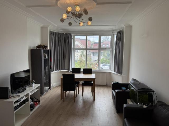 Apartment for rent in Golders Green, Greater London