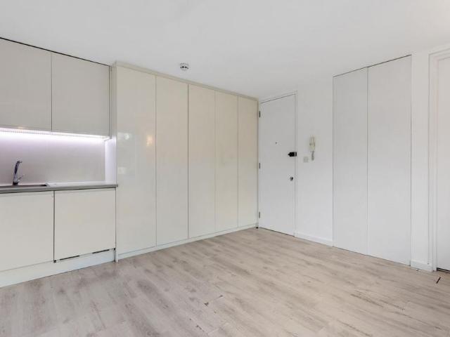 Apartment for rent in Hendon Central, Greater London