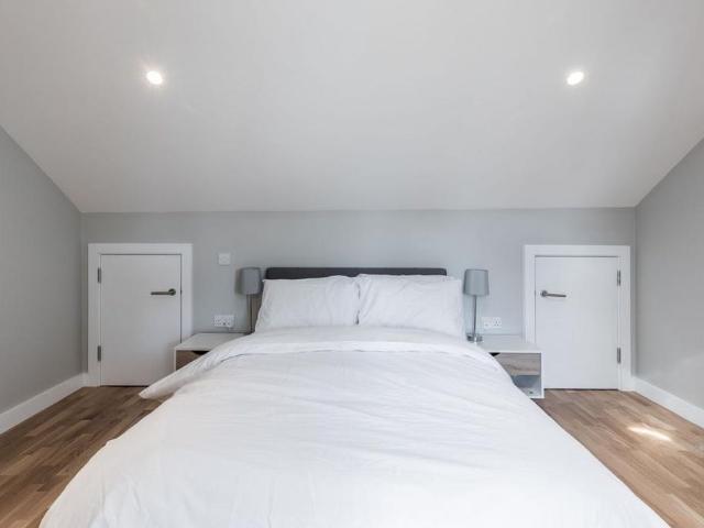 Apartment for rent in Cricklewood, Greater London