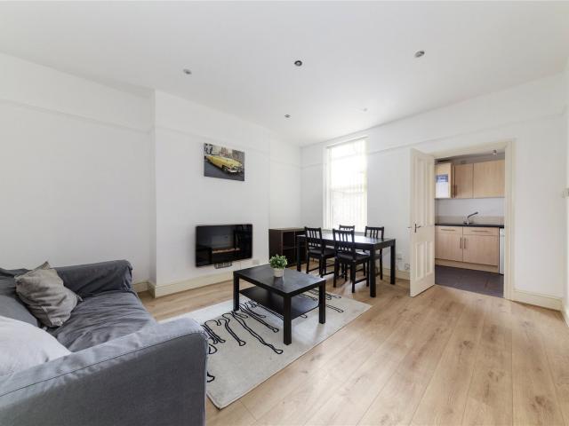 Apartment for rent in Jesmond, Newcastle upon Tyne
