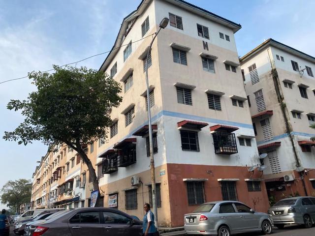 Flat for sale in Bandaraya Klang, Klang