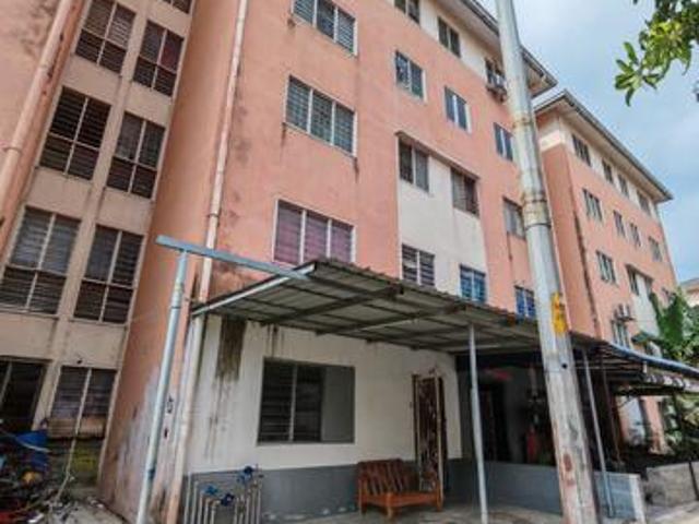 Apartment for sale in Port Klang, Selangor