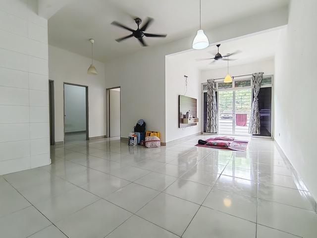 Apartment for sale in Tanjong Sepat, Selangor