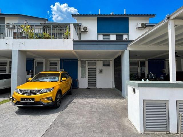 Townhouse for sale in Dengkil, Sepang
