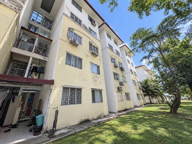 Apartment for sale in Kajang, Langat