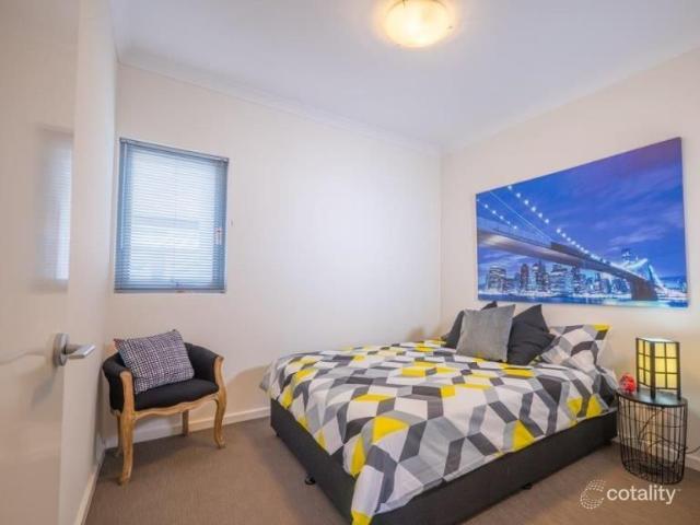 Apartment for sale in Beckenham, Western Australia
