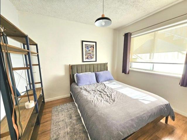 Apartment for rent in Thornbury, Melbourne