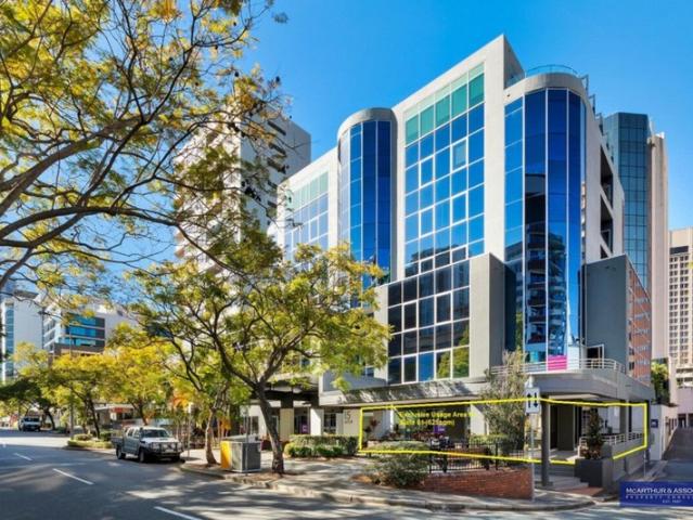 Office for rent in Toombul, Queensland