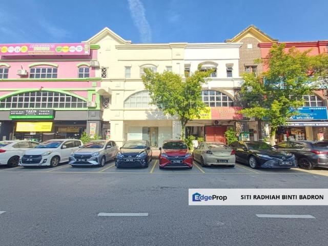 Shop for rent in Petaling, Damansara Damai
