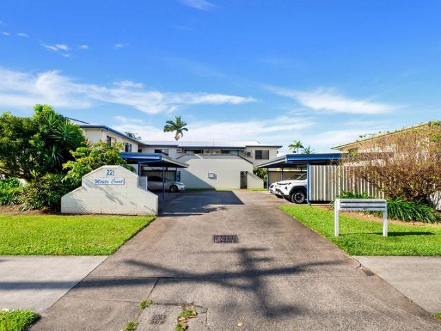 Apartment for sale in Manoora, Cairns