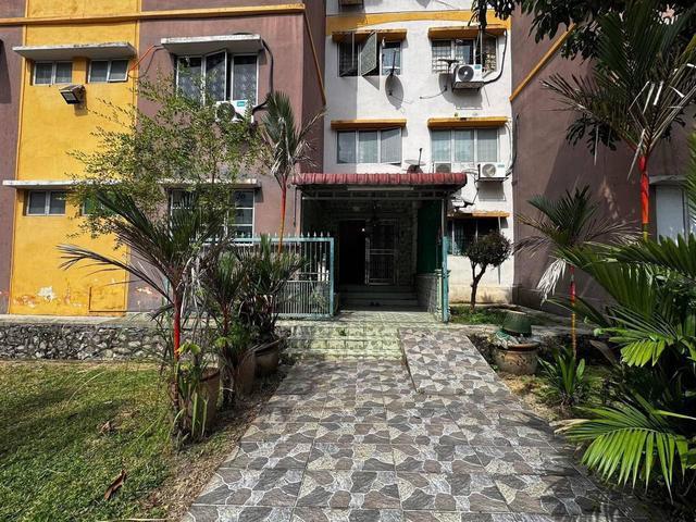 Apartment for sale in Petaling, Alam Impian