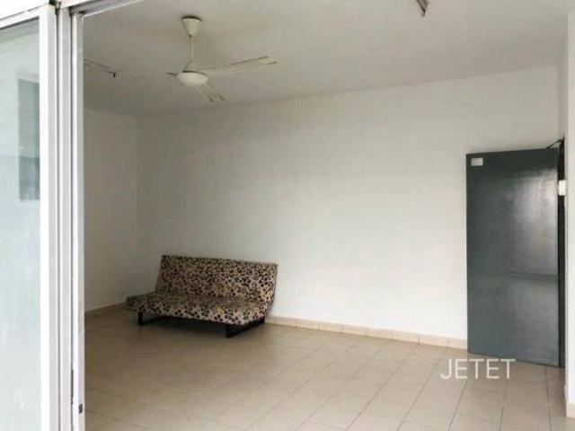 Apartment for sale in Port Klang, Selangor