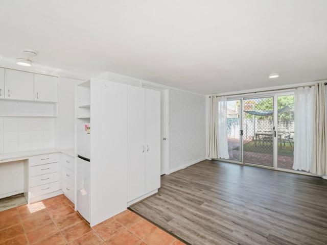 Apartment for rent in Mount Hawthorn, Western Australia