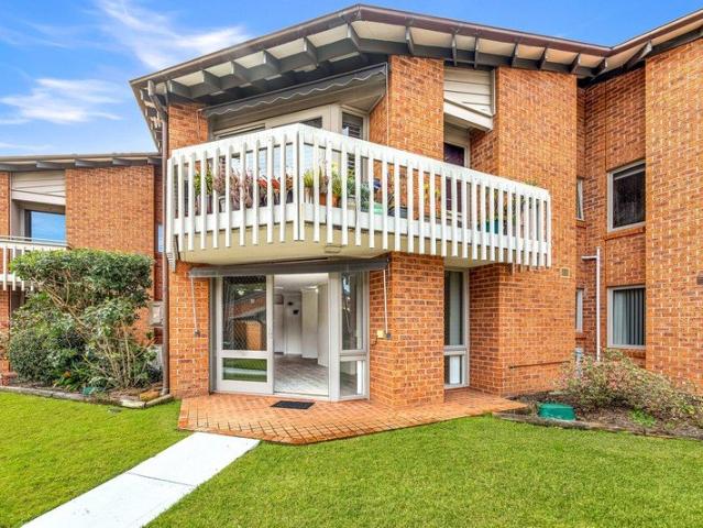 House for sale in Bateau Bay, New South Wales
