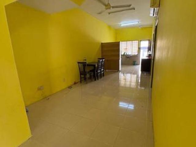 Townhouse for sale in Petaling, Subang Jaya