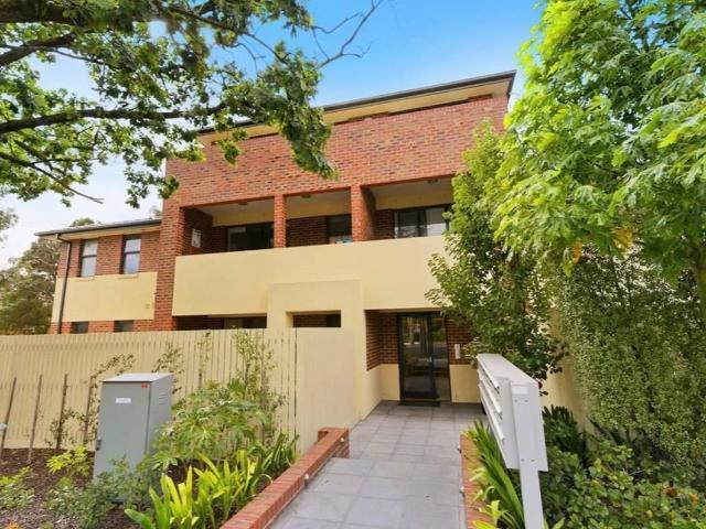 Apartment for rent in Kew East, Melbourne
