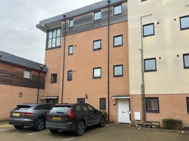 House for sale in Orchard Park, Arbury