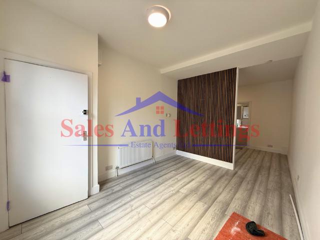 House for rent in Alperton, Greater London