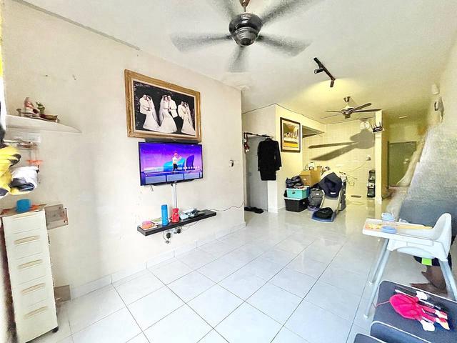 Apartment for sale in Tanjong Sepat, Selangor
