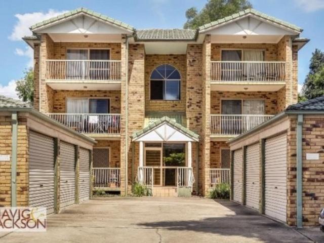 Apartment for rent in Toombul, Queensland