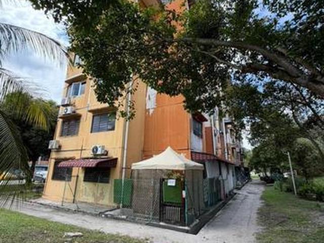Flat for sale in Petaling, Alam Impian