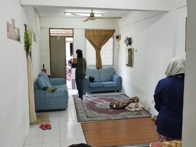 Flat for sale in Selayang, Selangor