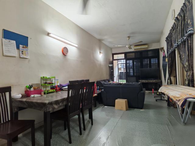 Apartment for sale in Country Heights Damansara, Kuala Lumpur