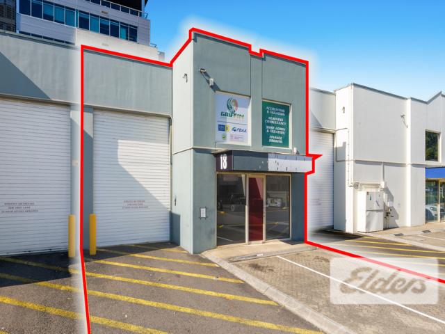 Warehouse for rent in Toombul, Queensland