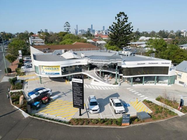 Retail for rent in Toombul, Queensland