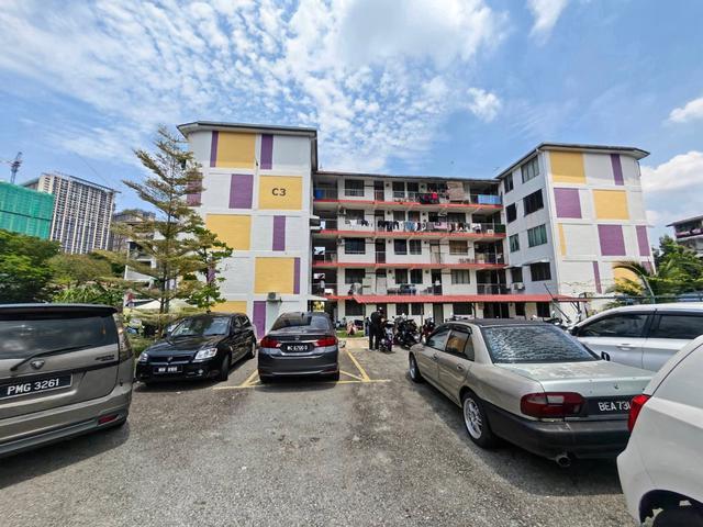 Flat for sale in Country Heights Damansara, Kuala Lumpur