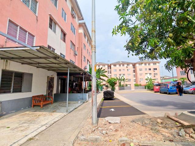 Apartment for sale in Port Klang, Selangor