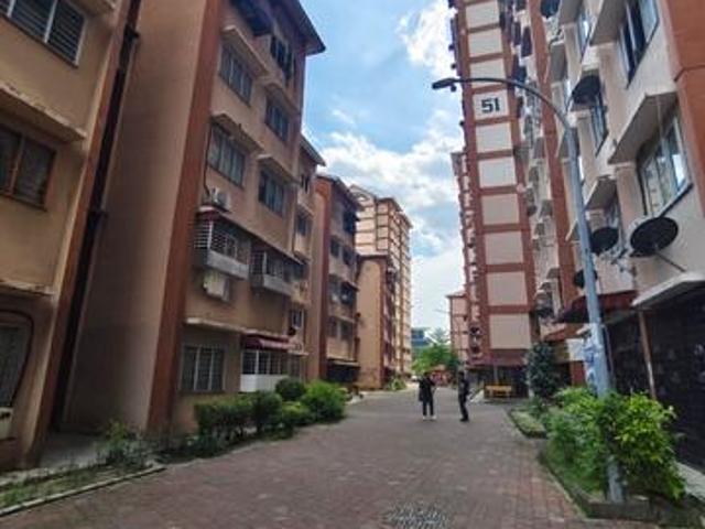 Apartment for sale in Country Heights Damansara, Kuala Lumpur
