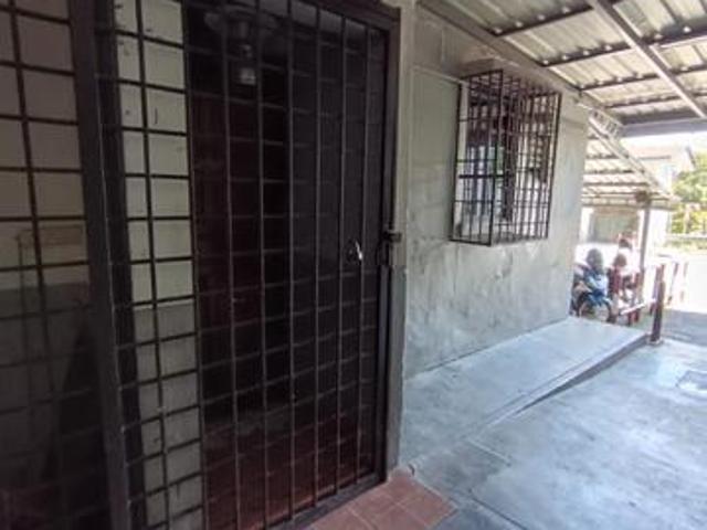 Flat for sale in Langat, Selangor