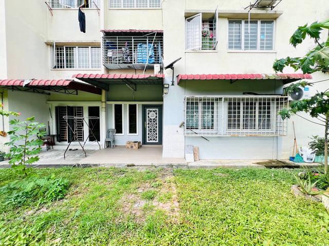 Apartment for sale in Kajang, Langat