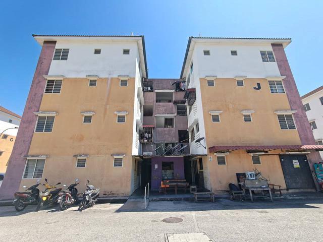 Apartment for sale in Port Klang, Selangor