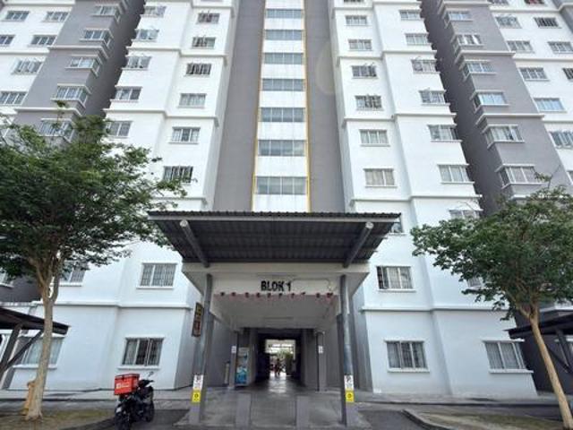 Apartment for sale in Shah Alam, Petaling