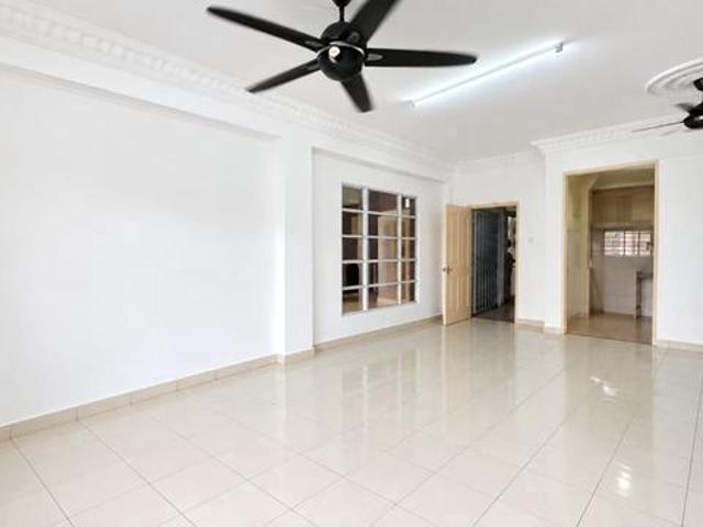 Apartment for sale in Shah Alam, Petaling
