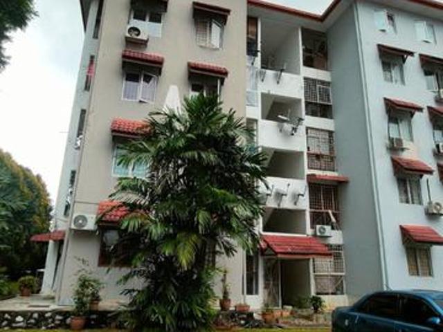 Apartment for sale in Petaling, Damansara Damai