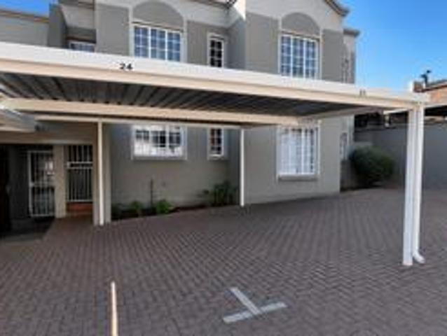 Apartment for sale in Nooitgedacht, Gauteng