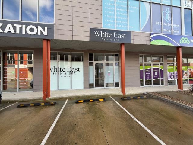 Retail for rent in Officer, Melbourne