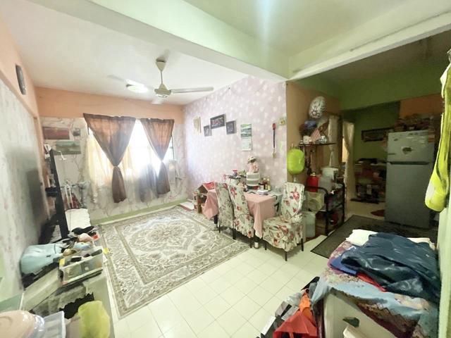 Flat for sale in Kajang, Langat
