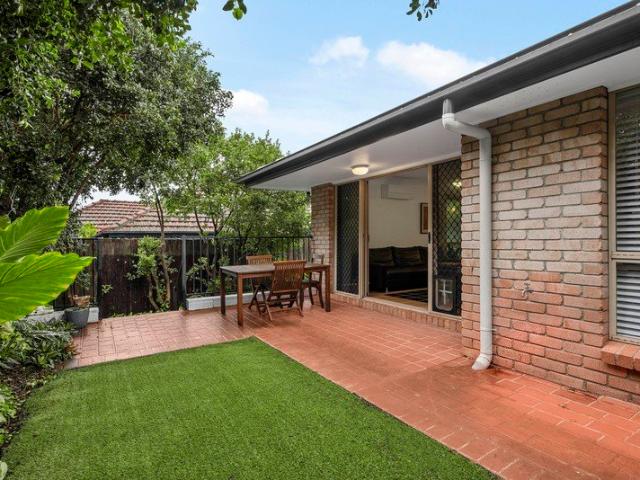 Townhouse for sale in Toombul, Queensland